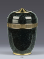 1721, STAHL, URNE, URNEN, GRÜN, PATINIERT, MESSING, ZIERBAND, HAUBE, SOCKEL, POLIERT, GRÜN, PATINIERT, MESSING, ZIERBAND, HAUBE, SOCKEL, POLIERT, GRÜN, PATINIERT, MESSING, ZIERBAND, HAUBE, SOCKEL, POLIERT, GRÜN, PATINIERT, MESSING, ZIERBAND, HAUBE, URNE
