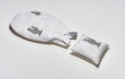 Kinder-Schlafsack, 461/80-402, Dekostoff natur bestickt mit Lämmchen, 120g/m² Wattierung, Schlafsack, Kind, Bestattungszubehör